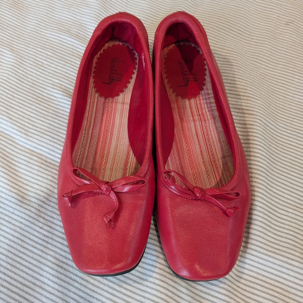 Sam & Libby Red Flats with Bow Detail